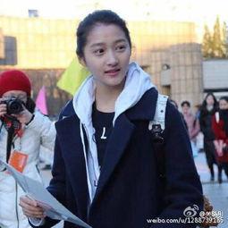 关晓彤艺考照片,青春靓丽，才华横溢